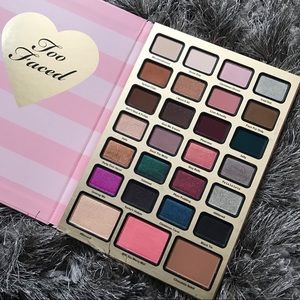 Too Faced Best Year Ever Palette 2018